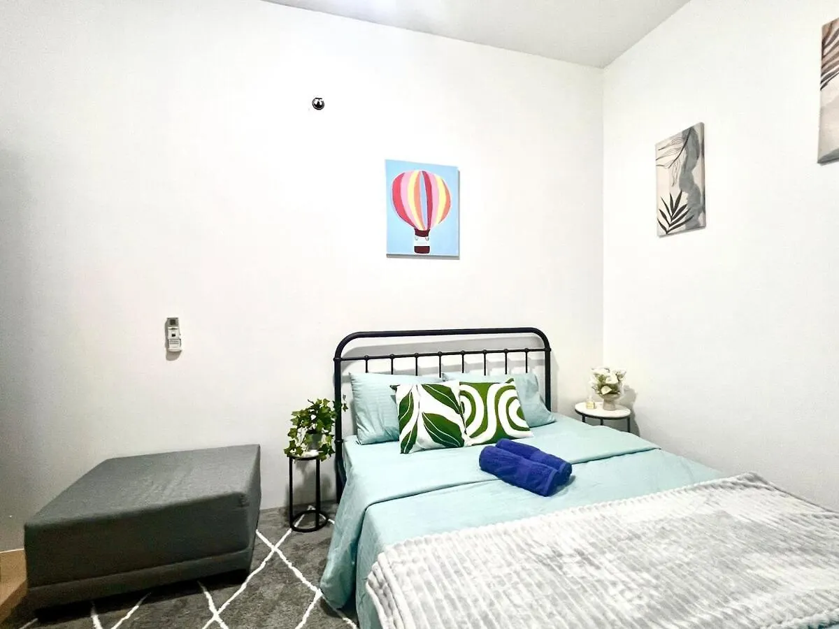 2 Bedroom Condo & Parking At 81 Newport Boulevard - Across Naia Terminal 3 Manila Philippines